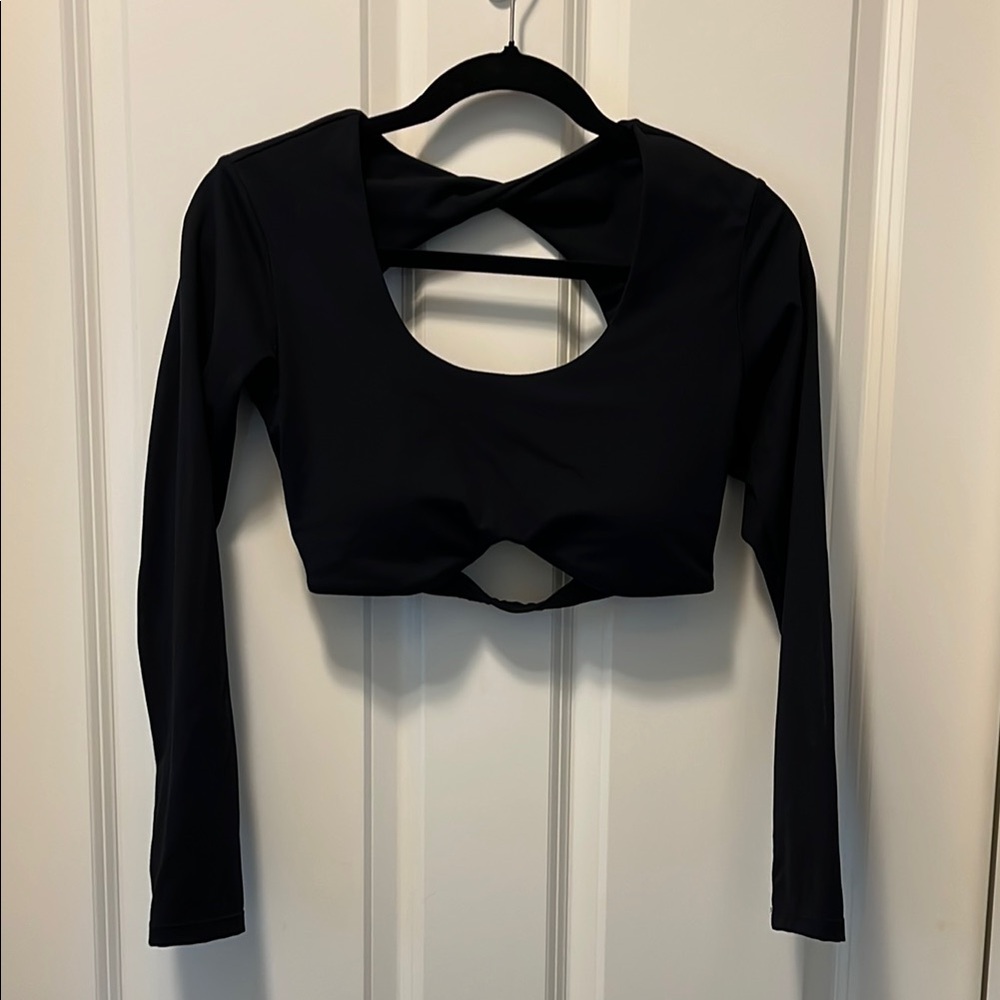 Black Long Sleeve Cut Out Cropped Top